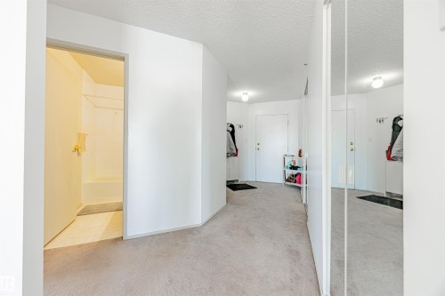 401 11218 80 Street, Edmonton, AB - Indoor Photo Showing Other Room