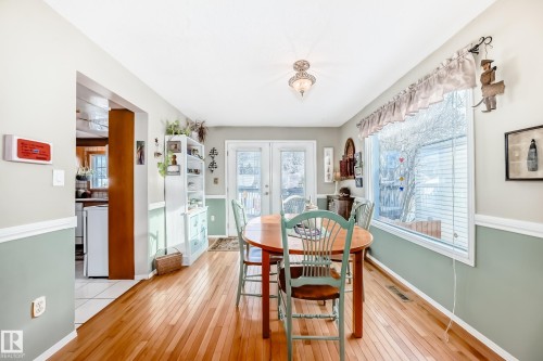 11415 71 Street, Edmonton, AB - Indoor Photo Showing Dining Room