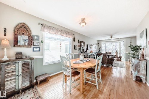 11415 71 Street, Edmonton, AB - Indoor Photo Showing Dining Room