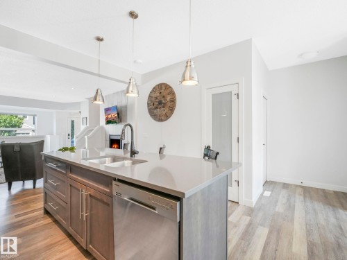 6693 Cardinal Road, Edmonton, AB - Indoor Photo Showing Kitchen With Double Sink
