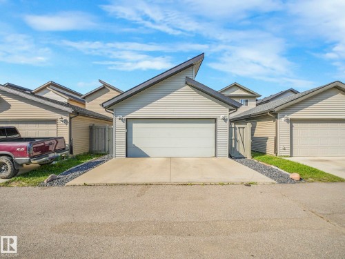 6693 Cardinal Road, Edmonton, AB - Outdoor