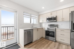 2057 192 Street  Edmonton, AB T6N 3A8