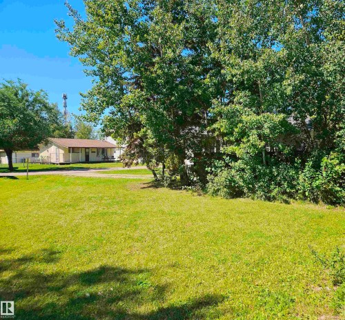 4719 48 Street, Rural Lac Ste. Anne County, AB 