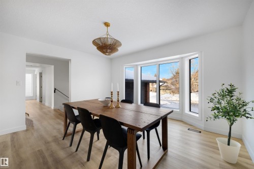 4 Westview Place, St. Albert, AB - Indoor Photo Showing Dining Room