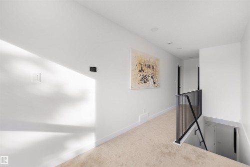 4 Westview Place, St. Albert, AB - Indoor Photo Showing Other Room