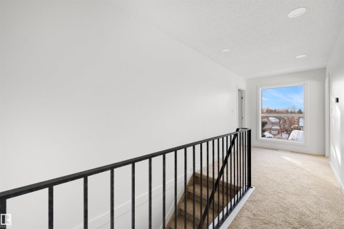 4 Westview Place, St. Albert, AB - Indoor Photo Showing Other Room