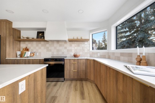4 Westview Place, St. Albert, AB - Indoor Photo Showing Kitchen