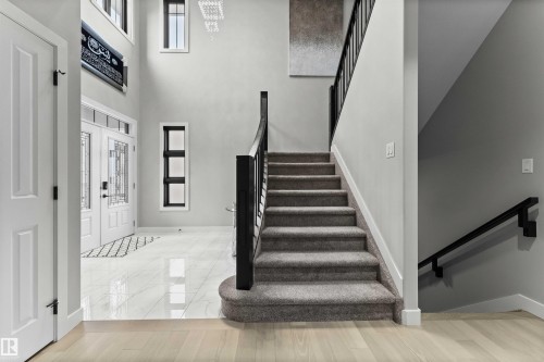 6813 Knox Loop, Edmonton, AB - Indoor Photo Showing Other Room