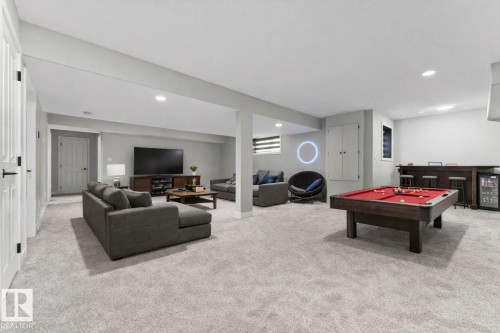 6813 Knox Loop, Edmonton, AB - Indoor