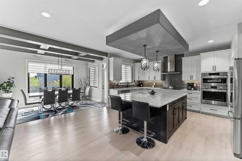 6813 Knox Loop, Edmonton, AB - Indoor Photo Showing Other Room