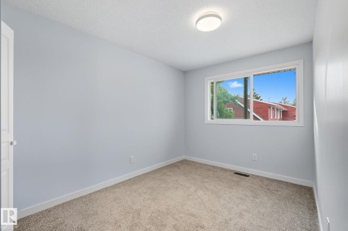 13251 47 Street, Edmonton, AB - Indoor Photo Showing Other Room