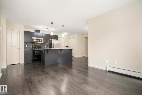 112 340 Windermere Road, Edmonton, AB - Indoor Photo Showing Kitchen