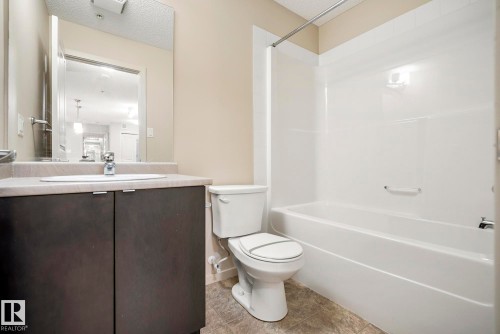 112 340 Windermere Road, Edmonton, AB - Indoor Photo Showing Bathroom