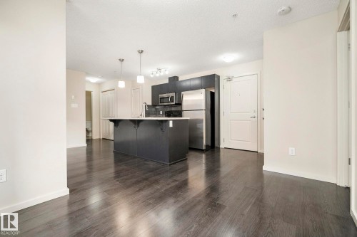 112 340 Windermere Road, Edmonton, AB - Indoor Photo Showing Kitchen