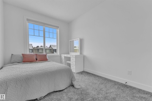21024 128 Avenue, Edmonton, AB - Indoor Photo Showing Bedroom