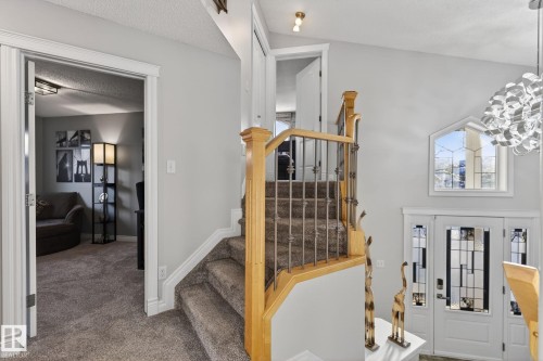 15424 43 Street, Edmonton, AB - Indoor Photo Showing Other Room