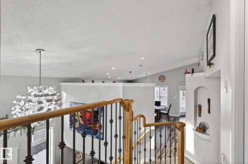 15424 43 Street, Edmonton, AB - Indoor Photo Showing Other Room