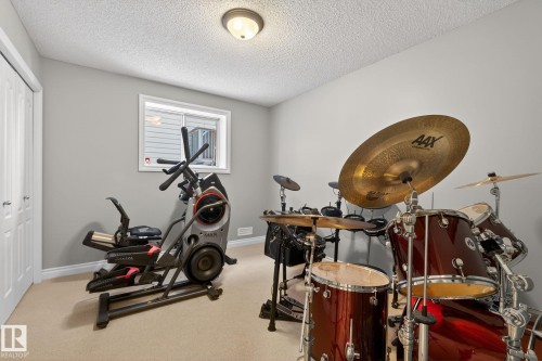 15424 43 Street, Edmonton, AB - Indoor Photo Showing Gym Room