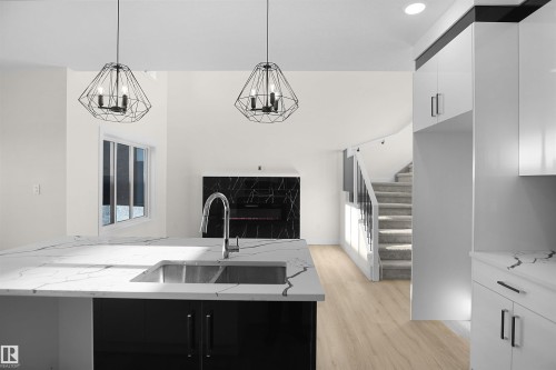 6807 169 Avenue, Edmonton, AB - Indoor Photo Showing Kitchen