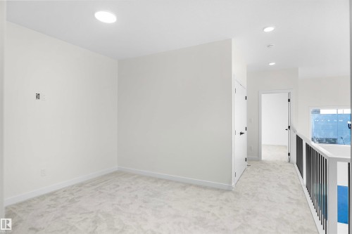 6807 169 Avenue, Edmonton, AB - Indoor Photo Showing Other Room
