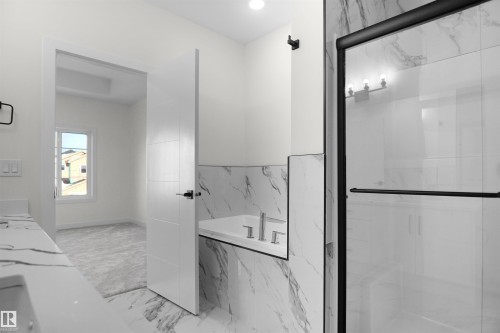 6807 169 Avenue, Edmonton, AB - Indoor Photo Showing Other Room