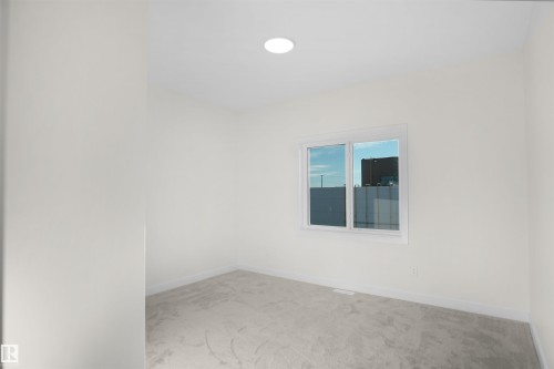 6807 169 Avenue, Edmonton, AB - Indoor Photo Showing Other Room