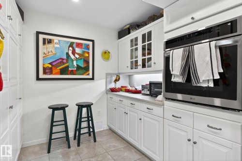 10235 134 Street Nw, Edmonton, AB 