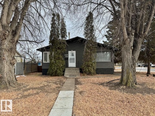 12409 80 Street, Edmonton, AB - Outdoor