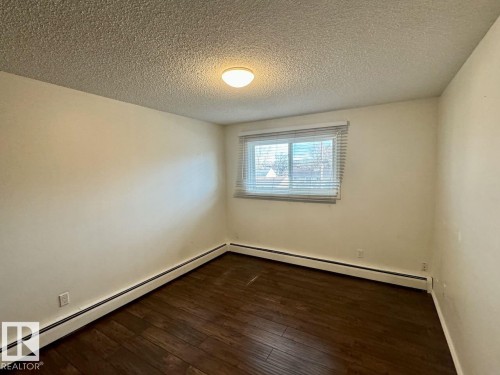 12409 80 Street, Edmonton, AB - Indoor Photo Showing Other Room