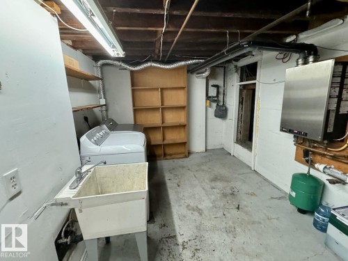 12409 80 Street, Edmonton, AB - Indoor Photo Showing Laundry Room
