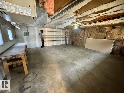 12409 80 Street, Edmonton, AB - Indoor Photo Showing Garage