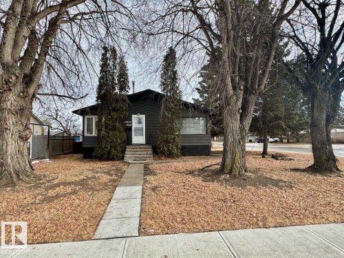 12409 80 Street, Edmonton, AB - Outdoor