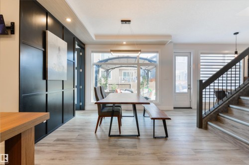 219 37 Street, Edmonton, AB - Indoor