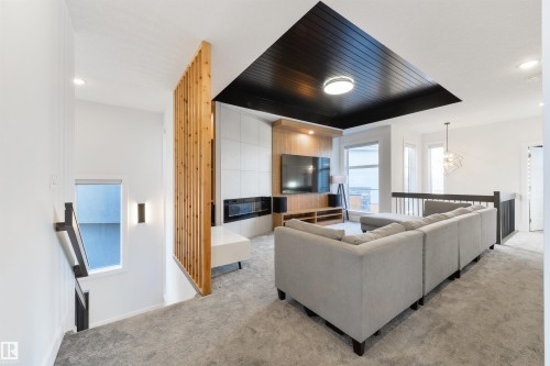 219 37 Street, Edmonton, AB - Indoor With Fireplace