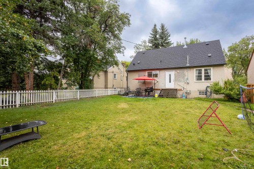 10880 73 Street, Edmonton, AB - Outdoor