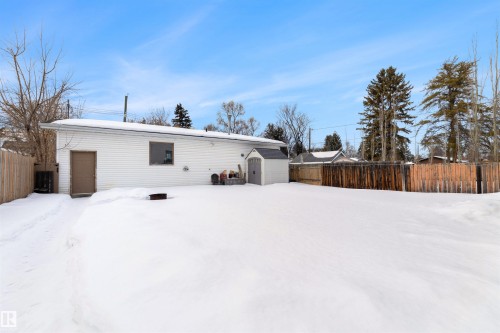 11822 125 Street, Edmonton, AB - Outdoor