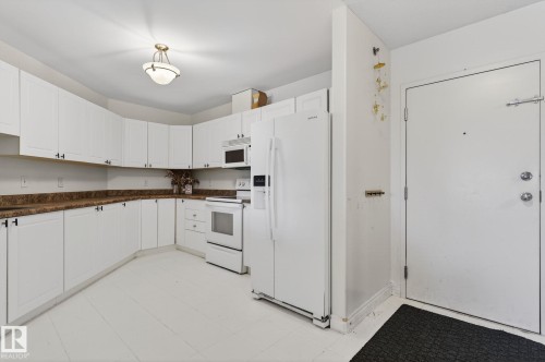 404 11207 116 Street, Edmonton, AB - Indoor Photo Showing Kitchen