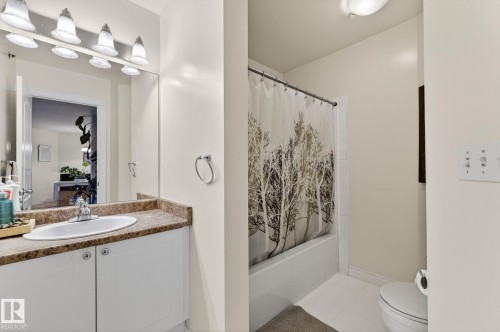 404 11207 116 Street, Edmonton, AB - Indoor Photo Showing Bathroom