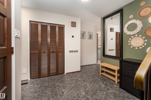 15007 115 Street, Edmonton, AB - Indoor Photo Showing Other Room