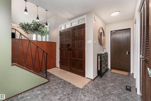 15007 115 Street, Edmonton, AB - Indoor Photo Showing Other Room