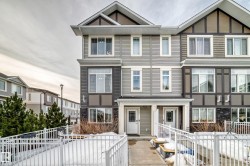 55 2215 24 Street  Edmonton, AB T6T 1A6