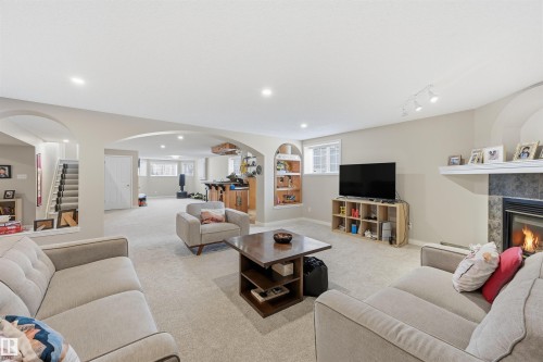 11575 13 Avenue, Edmonton, AB 