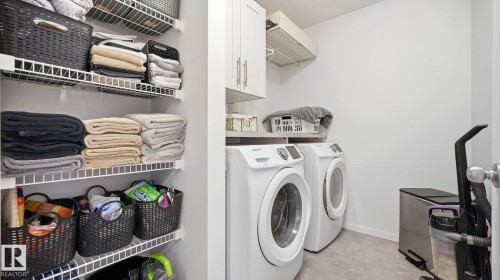 4319 Cooke Lane, Edmonton, AB - Indoor Photo Showing Laundry Room