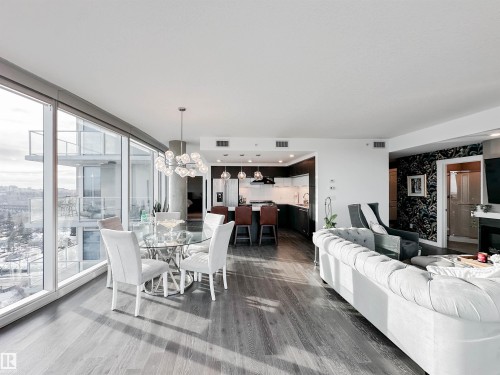 1804 9720 106 Street, Edmonton, AB - Indoor