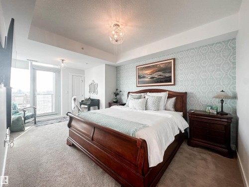 1804 9720 106 Street, Edmonton, AB - Indoor Photo Showing Bedroom