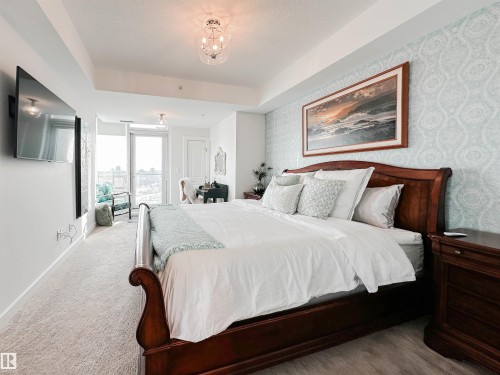 1804 9720 106 Street, Edmonton, AB - Indoor Photo Showing Bedroom