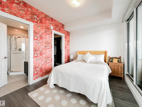 1804 9720 106 Street, Edmonton, AB - Indoor Photo Showing Bedroom