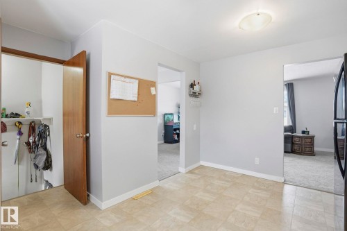 14704 61A Street, Edmonton, AB - Indoor Photo Showing Other Room