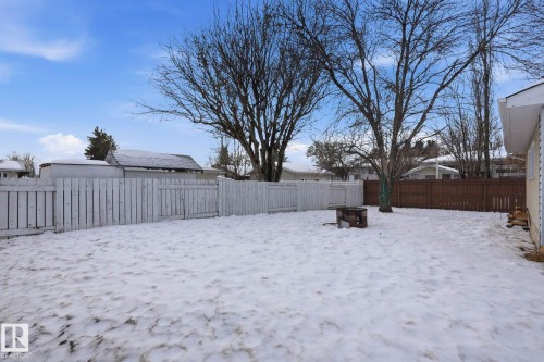 14704 61A Street, Edmonton, AB - Outdoor