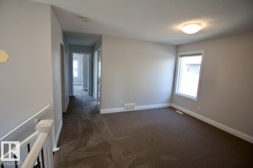 Upper 1929 Davidson Wynd, Edmonton, AB - Indoor Photo Showing Other Room